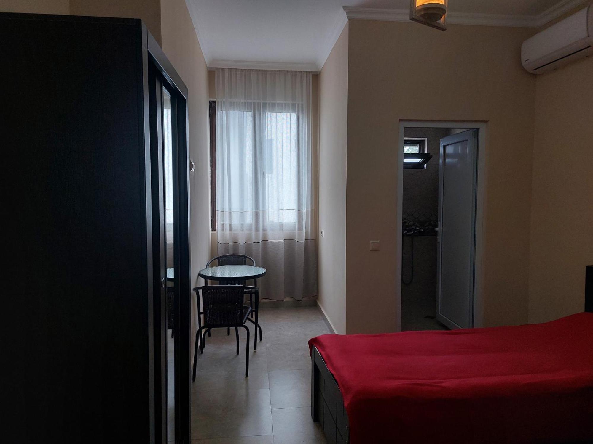Sunny House Kobuleti Hotel Phòng bức ảnh
