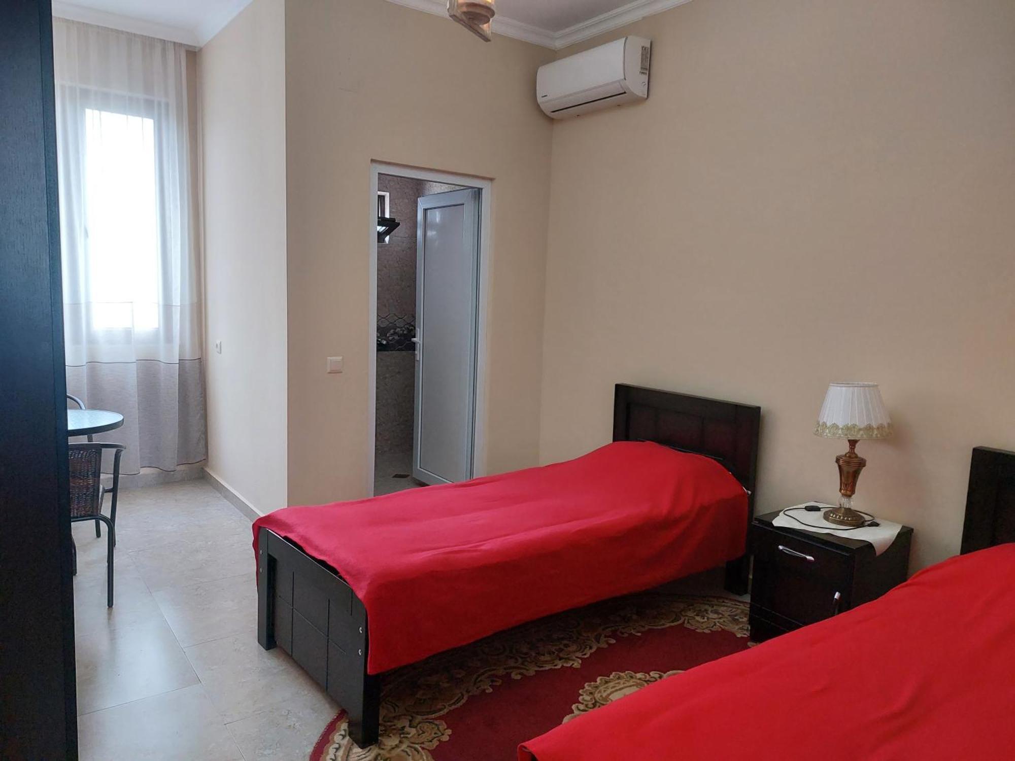 Sunny House Kobuleti Hotel Phòng bức ảnh