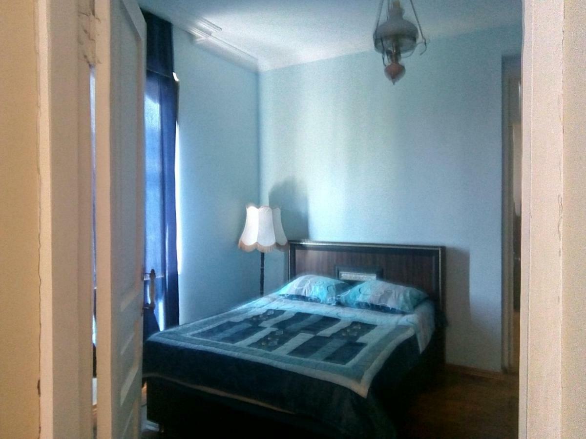 Sunny House Kobuleti Hotel Ngoại thất bức ảnh